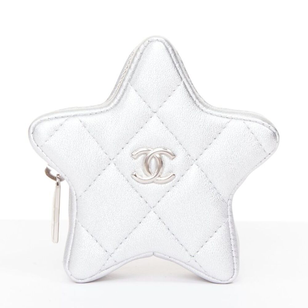 Chanel silver lambskin leather CC logo star coin purse